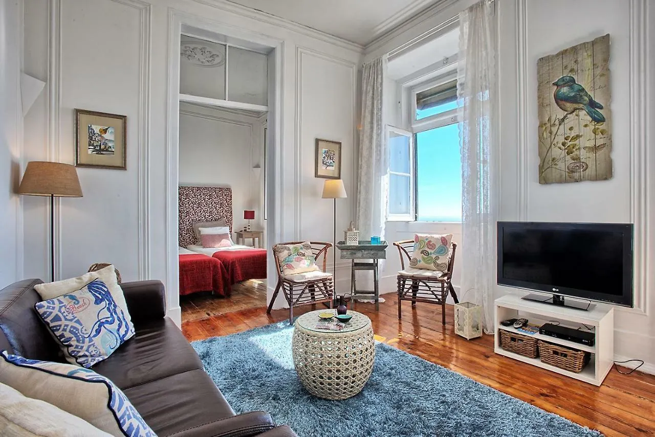 Localtraveling Alfama River View - Family Apartments Lissabon