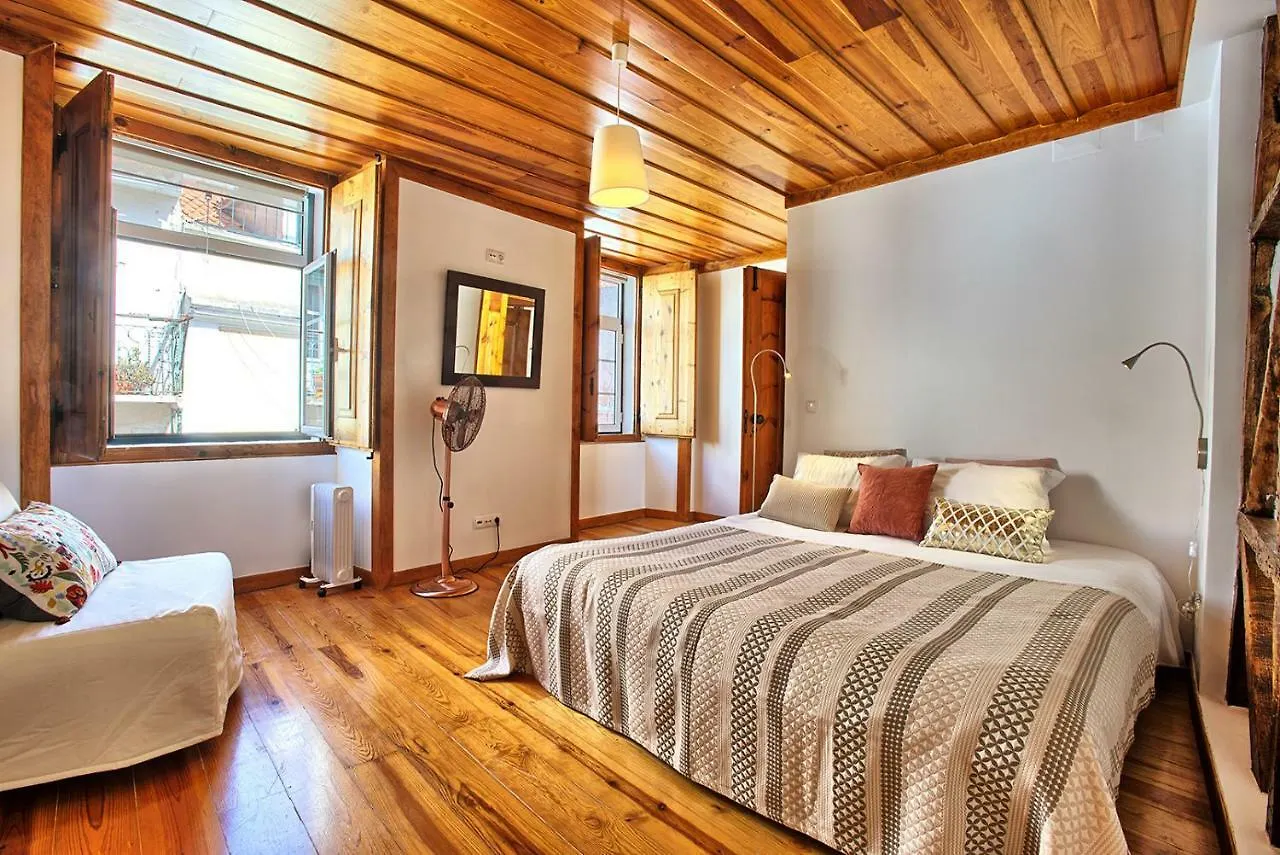 Localtraveling Alfama River View - Family Apartments Lissabon