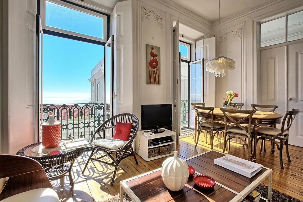 Localtraveling Alfama River View - Family Apartments Lissabon 0*,