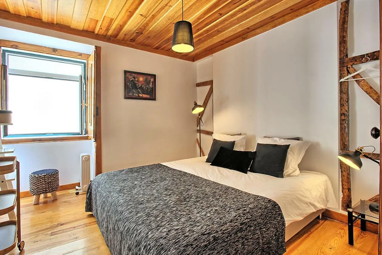 Localtraveling Alfama River View - Family Apartments Lissabon