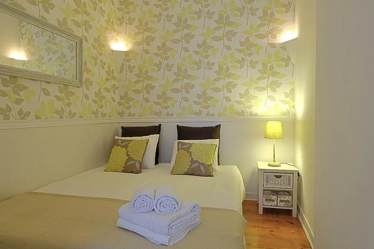 Localtraveling Alfama River View - Family Apartments Lissabon
