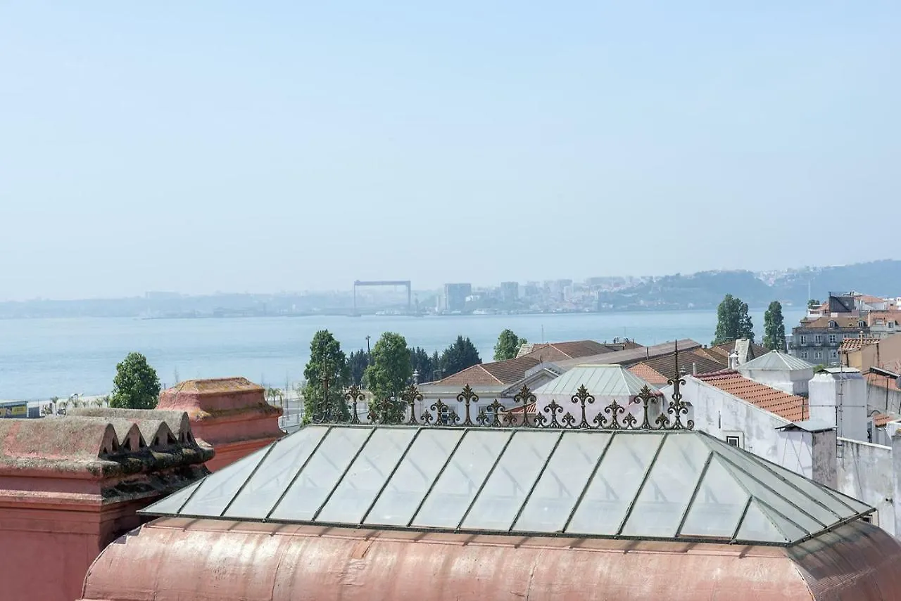 Localtraveling Alfama River View - Family Apartments Lissabon Portugal