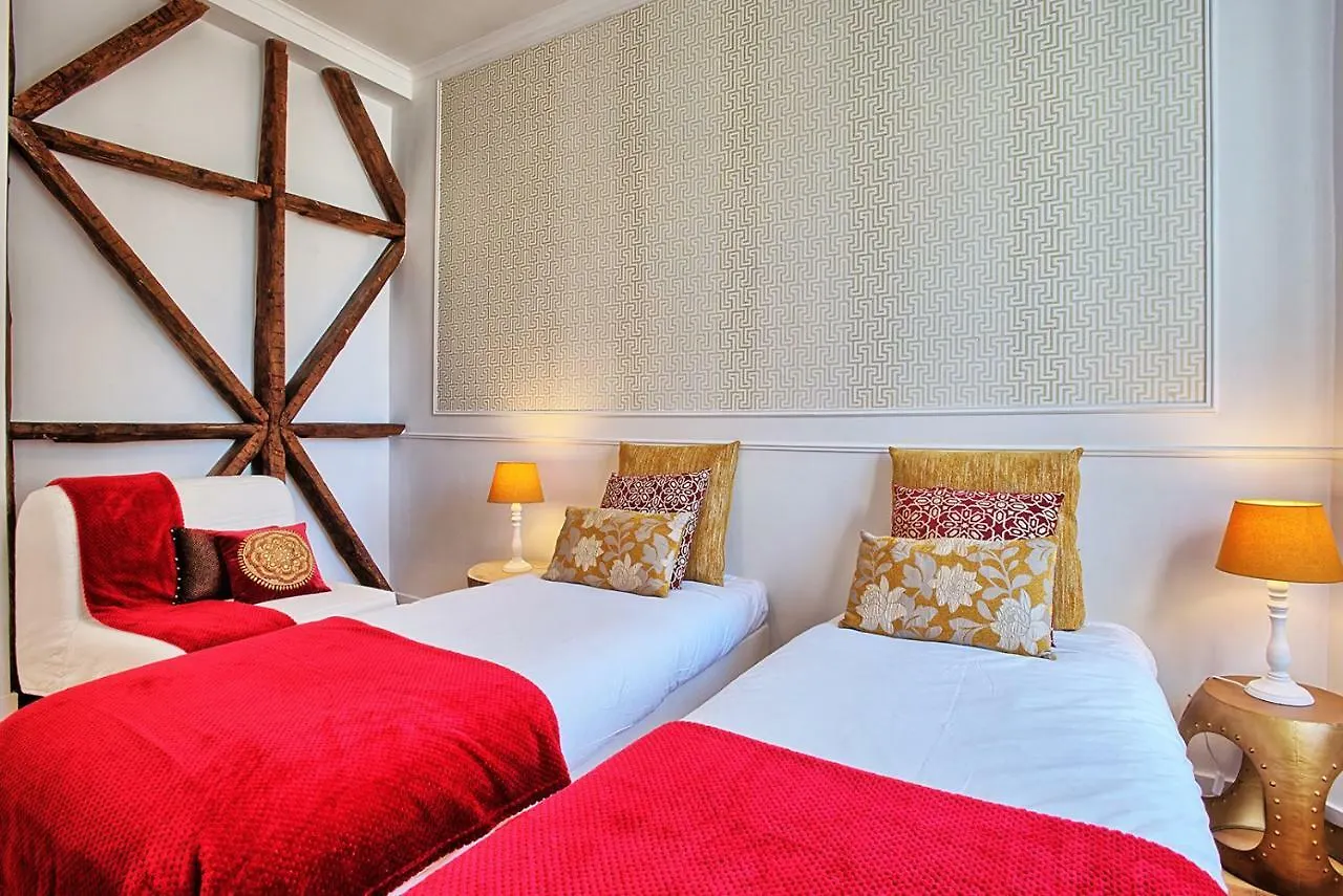 Localtraveling Alfama River View - Family Apartments Lissabon