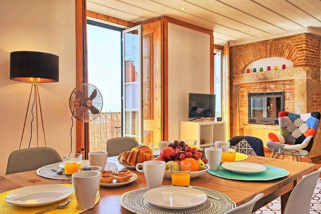 Localtraveling Alfama River View - Family Apartments Lisboa